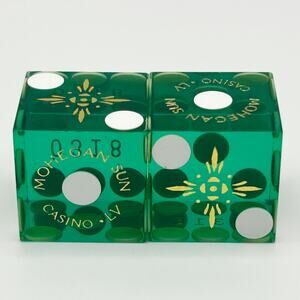Mohegan Sun Green Casino Dice Las Vegas Matching #0318”Bone” Cancelled Dice RARE